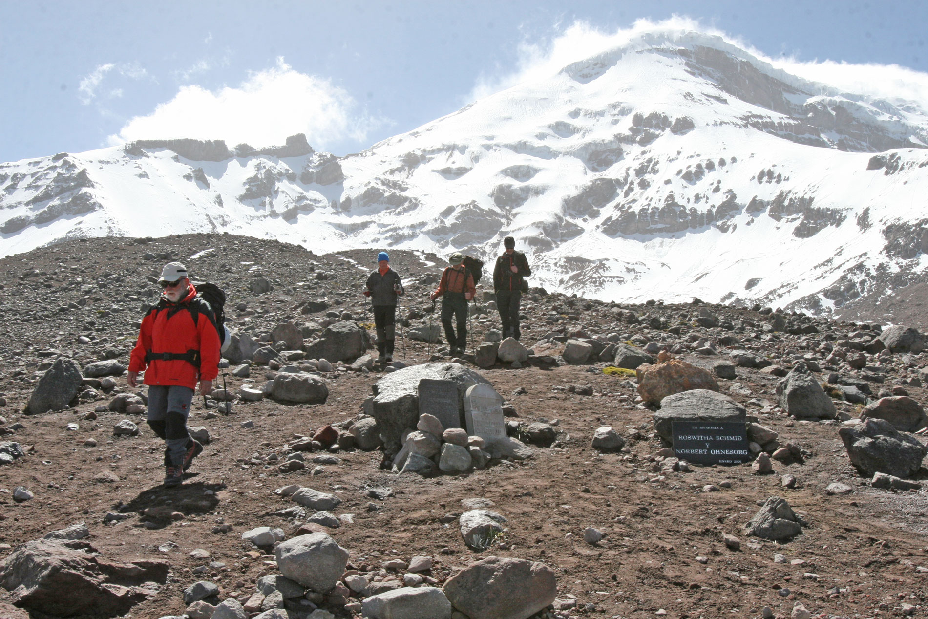 NEVADOS-CHIMBORAZO-TURISTAS-PAISAJES